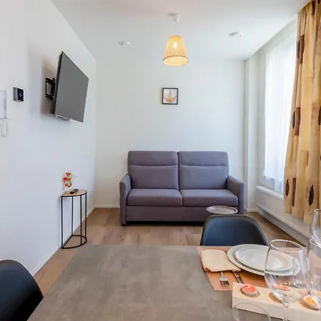Ereva Seaside 1 Bedroom Modern Appartamento Ostenda