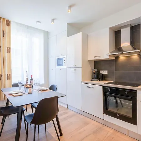 Appartamento Ereva Seaside 1 Bedroom Modern