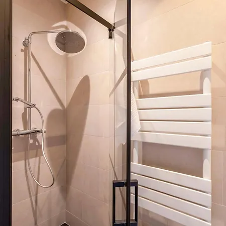 Appartamento Ereva Seaside 1 Bedroom Modern